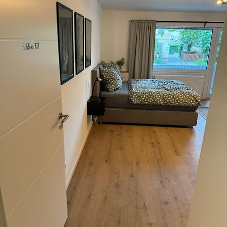 Studio Zimmer In Innenstadt คาร์ลสรูเฮอ ภายนอก รูปภาพ